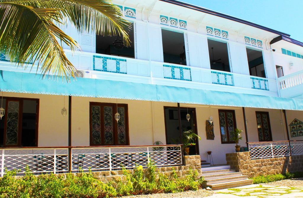 Paradores Del Castillo Taal Exterior photo